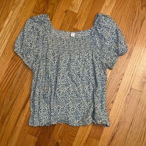 Old Navy blouse